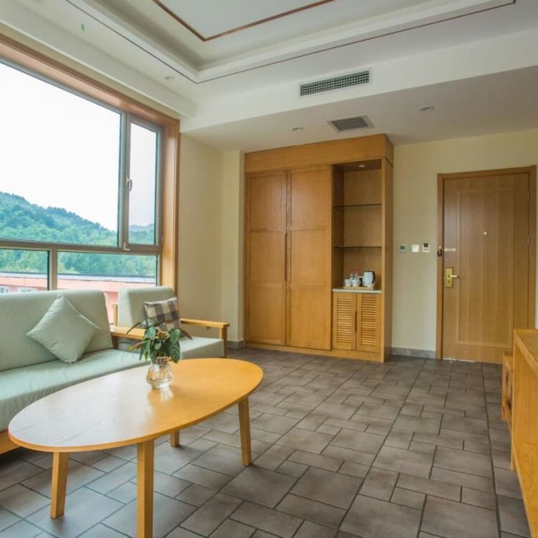 Floral Hotel Shuangheyuan Xinglong