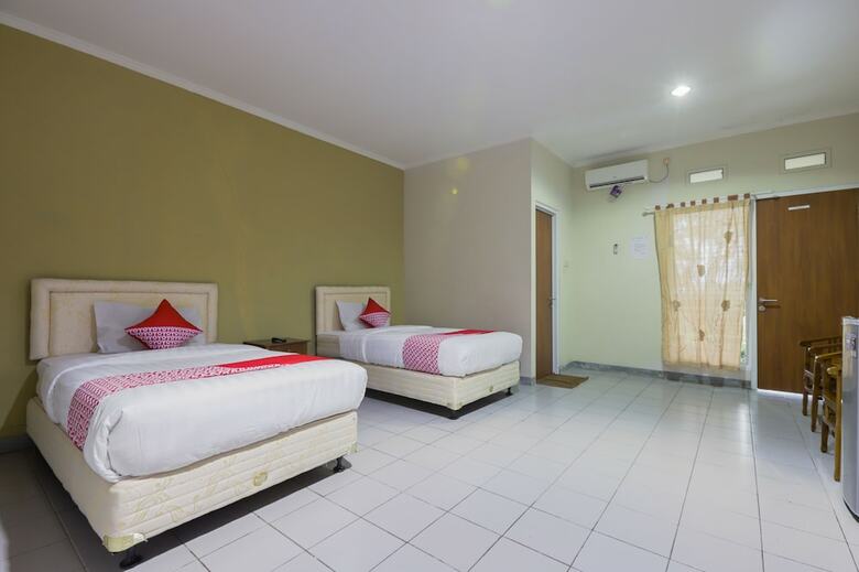Hotel Oyo 883 Pavo Resort