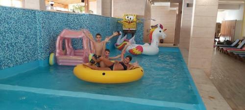 Apartmani President Luxe Milmari Resort