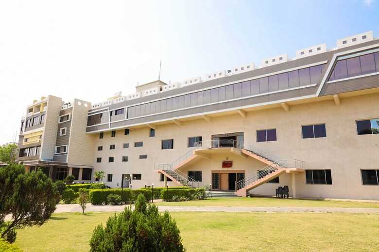 Oyo 35868 Hotel Sunrise N Resorts