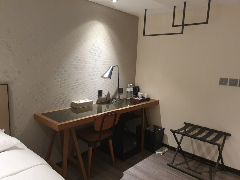 Hotel City Suites Taoyuan Station