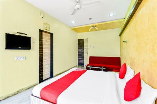 Oyo 61308 Hotel Rw International