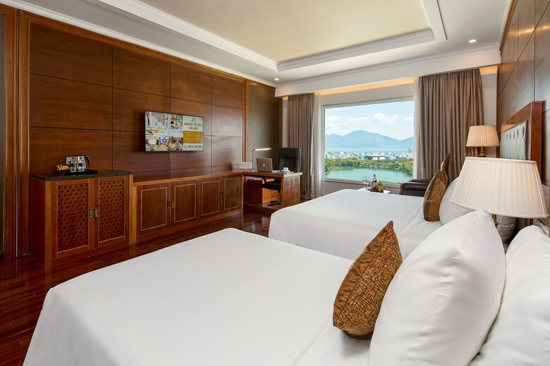 Hotel Hom - How Da Nang Airport