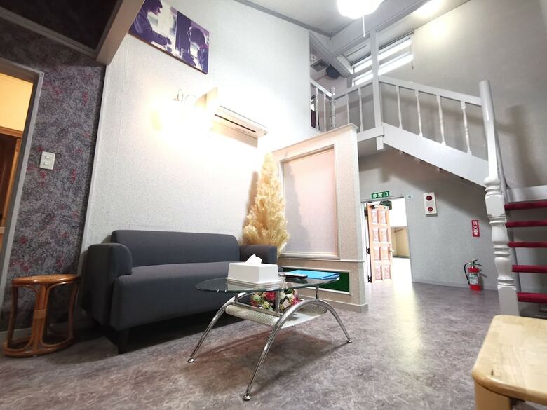 Sakahijiri Hotel In Futtsu