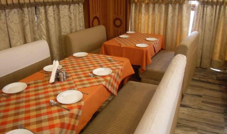 Adb Rooms Hotel Surabhi International