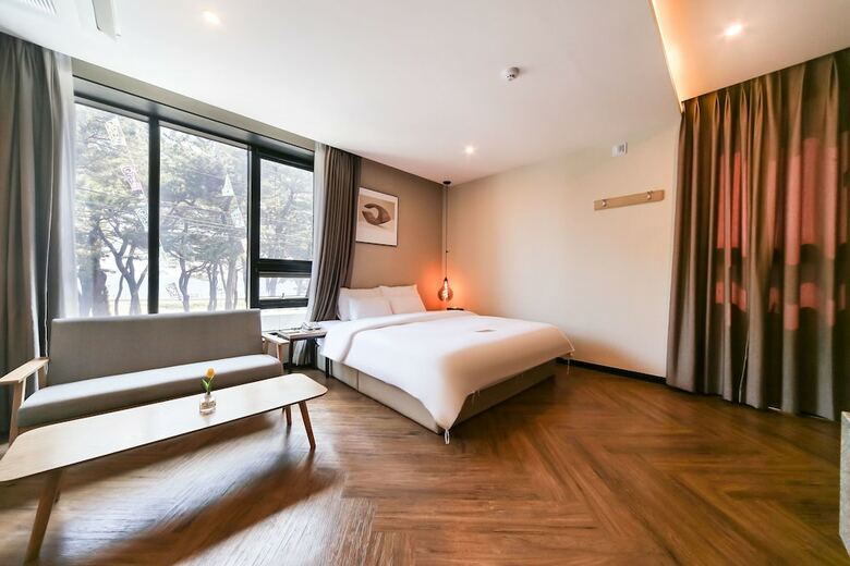 Le Idea Hotel
