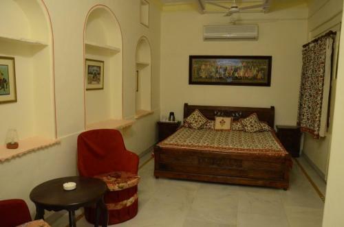 Dev Niwas - Heritage Hotel