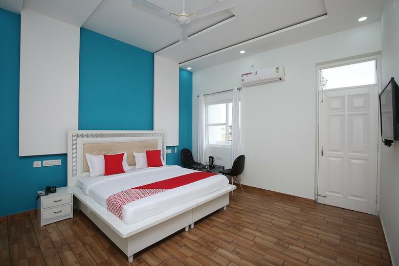 Hotel Oyo 42991 Mehra Dhaba