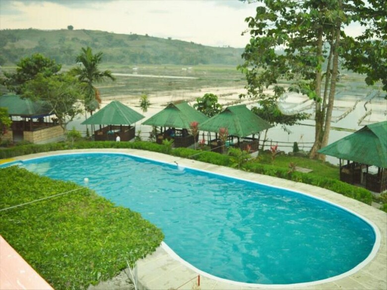 Hotel Sunrise Garden Lake Resort