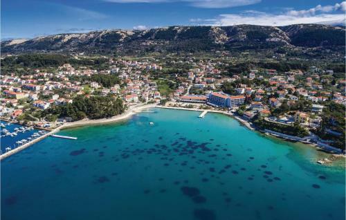 Two-bedroom Apartment In Supetarska Draga