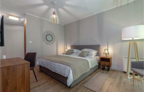 Four-bedroom Holiday Home In Veprinac