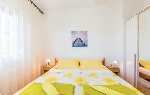 Two-bedroom Apartment In Senj