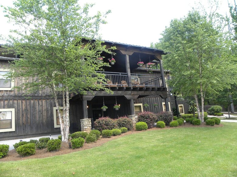 Hotel Creekside Lodge And Event Center