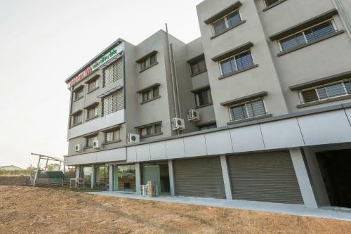 Hotel Oyo 26116 Food Hub