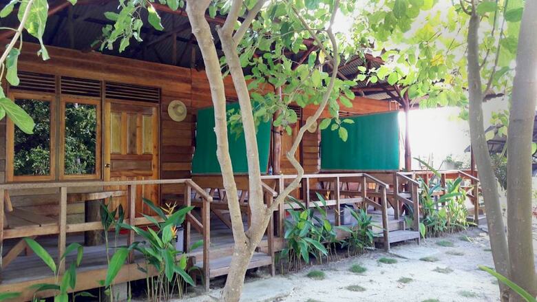 Bed & Breakfast Berakit Bay Resort