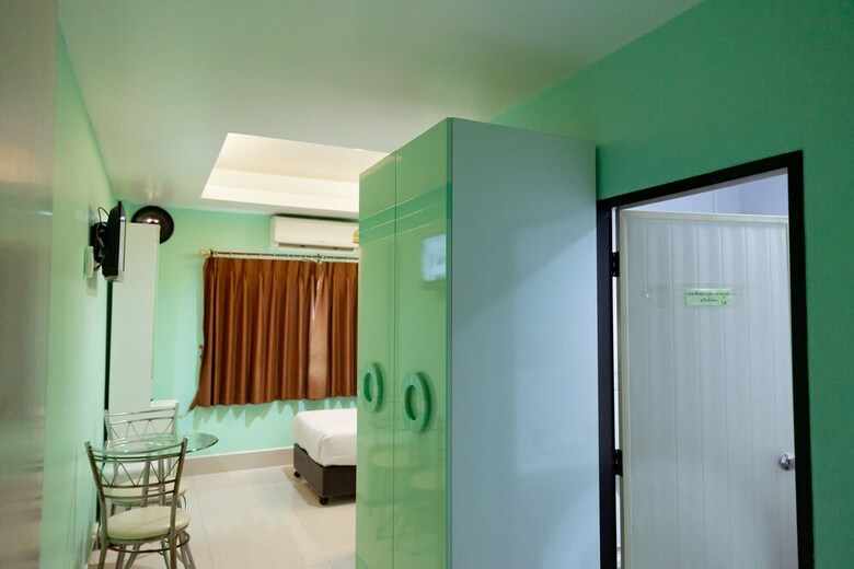 Rimnam Hotel Suk Sawat 70