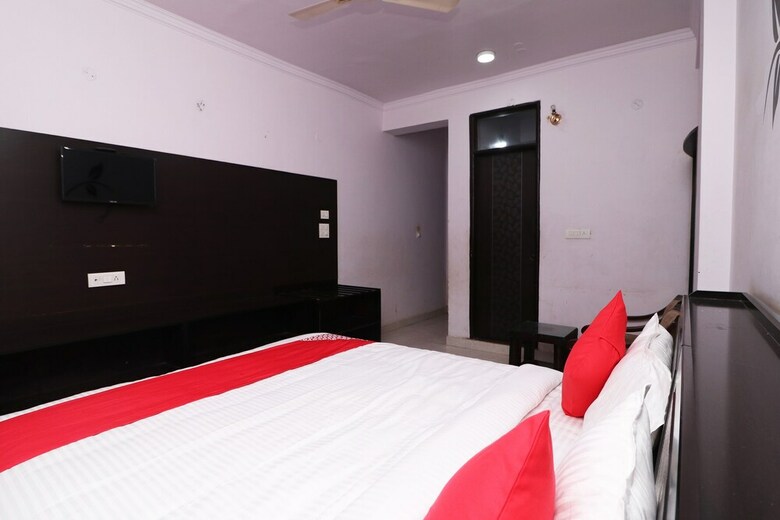Hotel Oyo 45787 Mangalam Resort