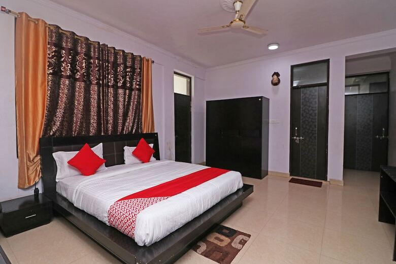 Hotel Oyo 45787 Mangalam Resort