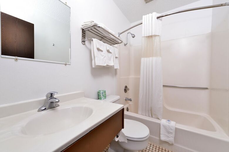 Hotel Americas Best Value Inn & Suites Sidney
