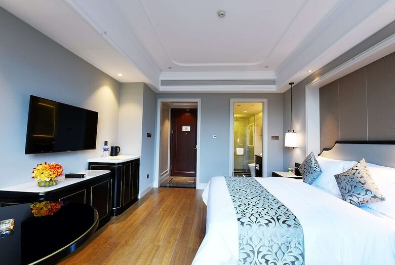 Hotel Ramada Plaza By Wyndham Wenzhou