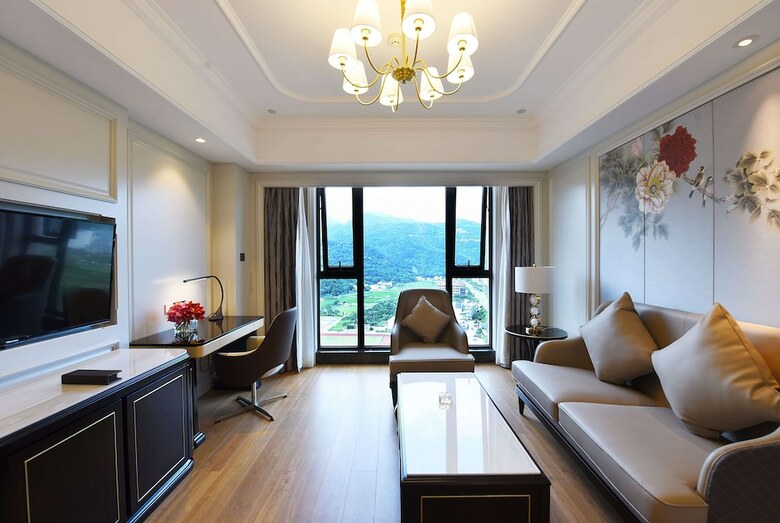 Hotel Ramada Plaza By Wyndham Wenzhou
