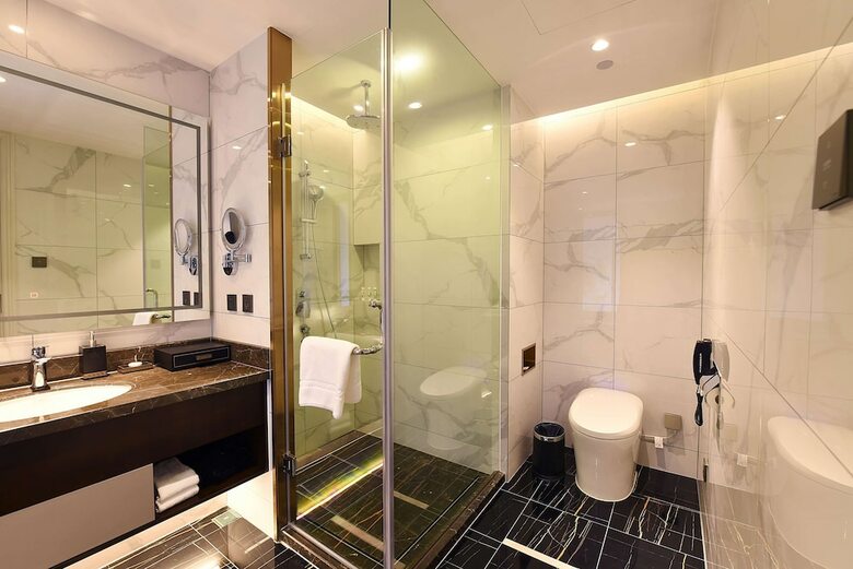 Hotel Ramada Plaza By Wyndham Wenzhou