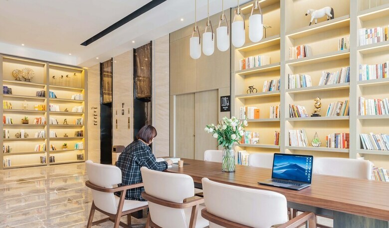 Atour Hotel Changhong North Road Xiangyang