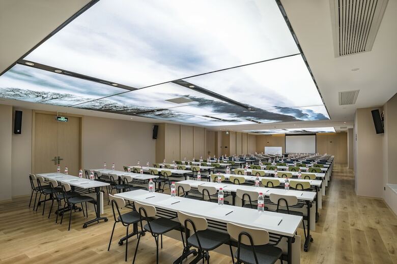 Atour Hotel Lutai Ave Gaoxin Zibo