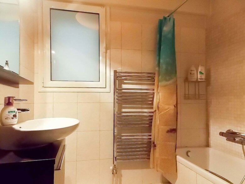 Nea Filadelfia Spacious Apartment With Garden