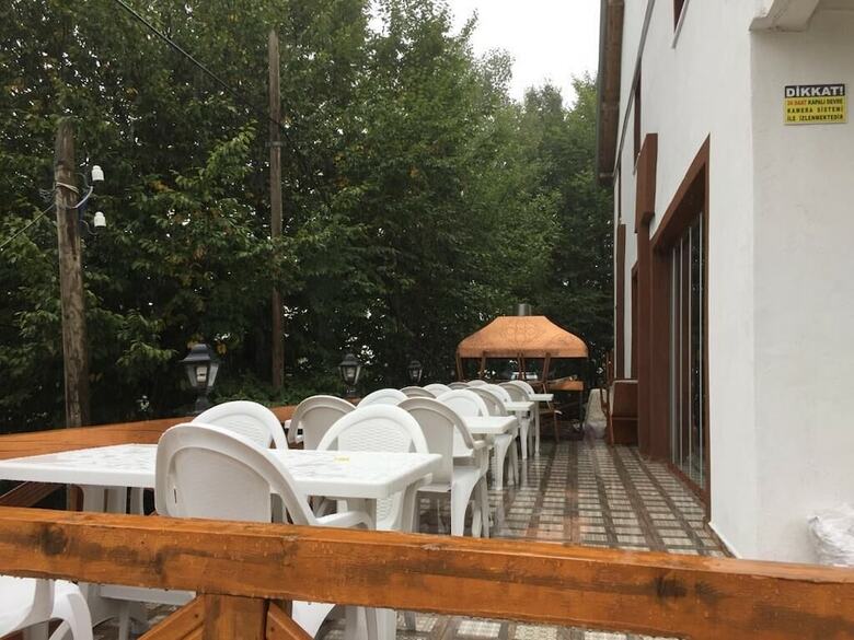 Hotel Kuray Konuk Evi Ve Restaurant