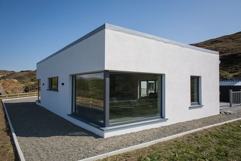 Baybridge House, Sky Road