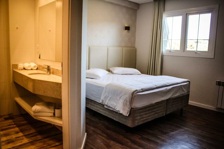 Colina Lagos Hotel