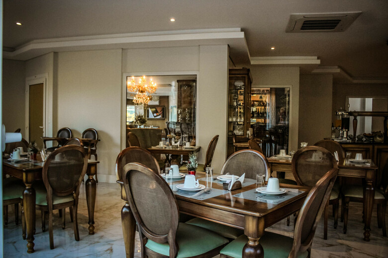 Colina Lagos Hotel