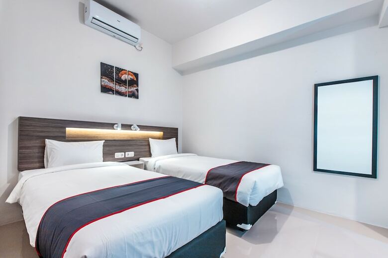 Hotel Collection O 16 Vittoria Residence
