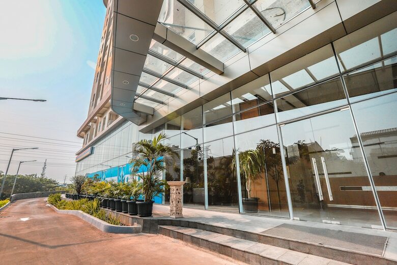 Hotel Collection O 16 Vittoria Residence