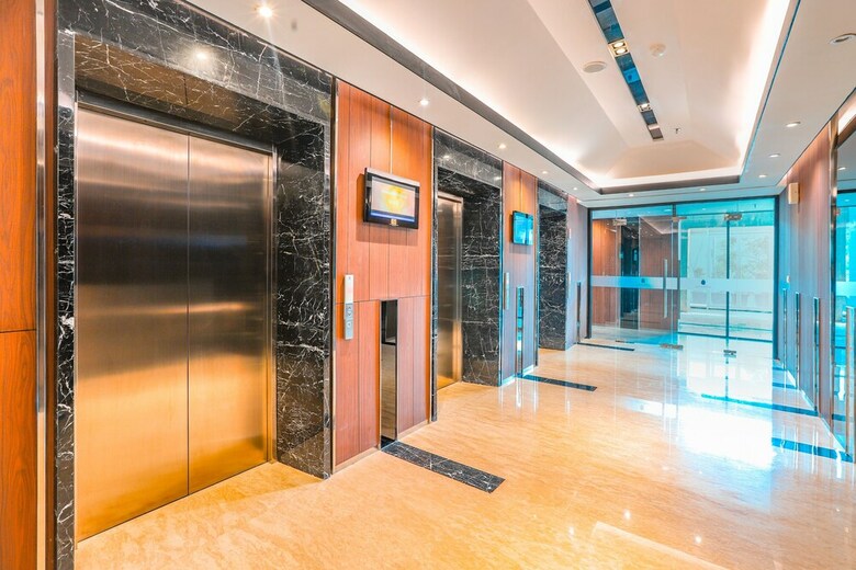 Hotel Collection O 16 Vittoria Residence