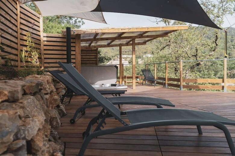 Bed & Breakfast Les Chambres de Toucas