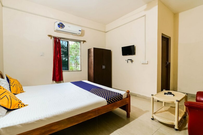 Spot On 60927 Hindustan Hotel & Lodging