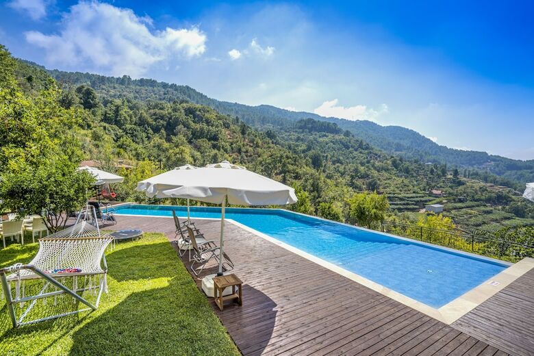 Avena Mountain Boutique Hotel