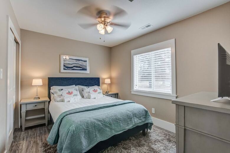 The Olympic Guest House 2 Bdrm Modern Perfection