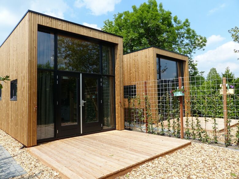 Hotel Trendy Tiny Houses Bovenweg