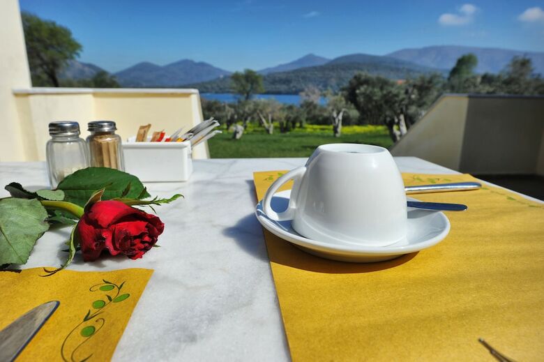 Hotel Gera's Olive Grove