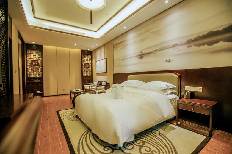Riad Xinhualian Lv Xin Gu Hotel