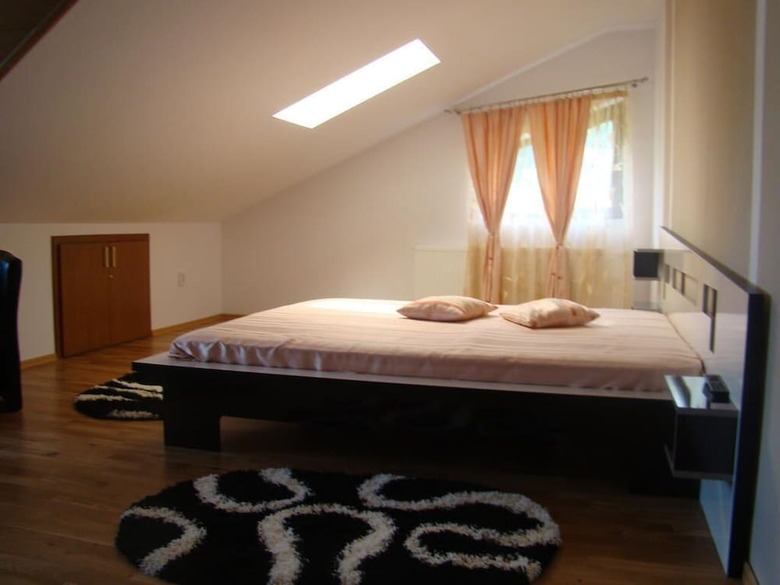 Hotel Pensiunea Floare de Colt