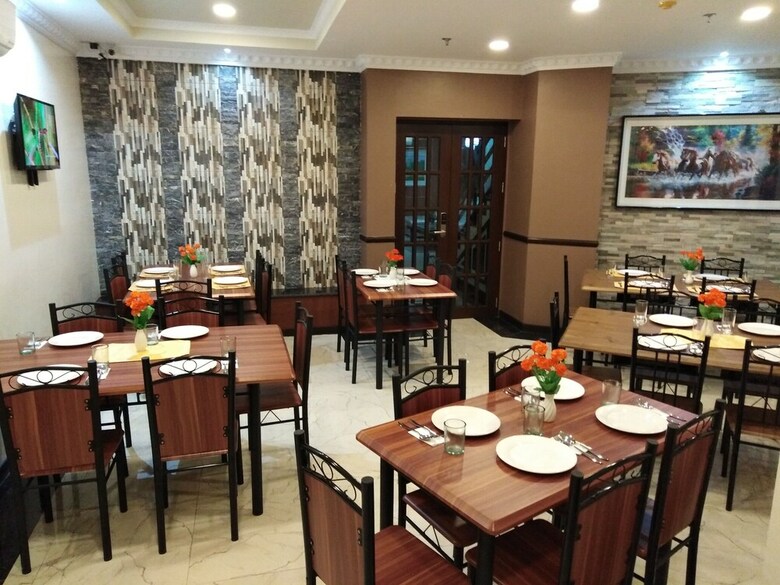 Hotel Venezia Suites Iloilo
