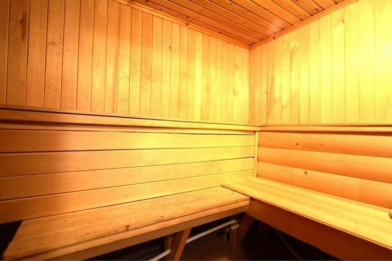 Bolshakovo - Two Bedroom House