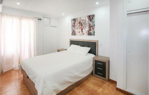 Two-bedroom Apartment In Santa Pola