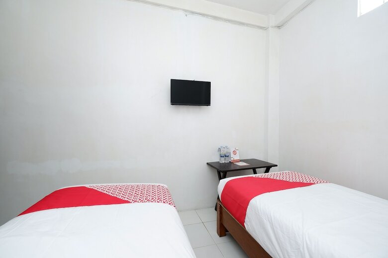 Oyo 1706 Hotel H&w Solo