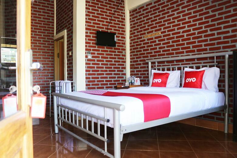 Hotel Oyo 1722 Villa Ciparay Indah