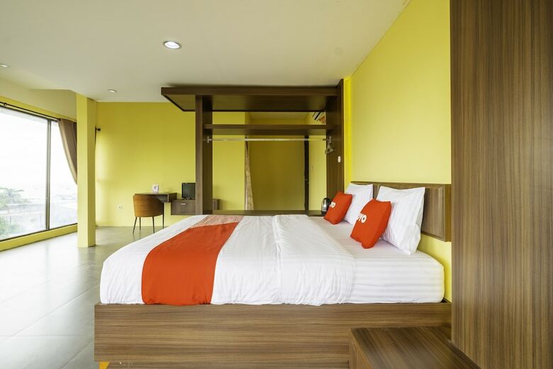 Capital O 1973 Hotel Toserba Selamat
